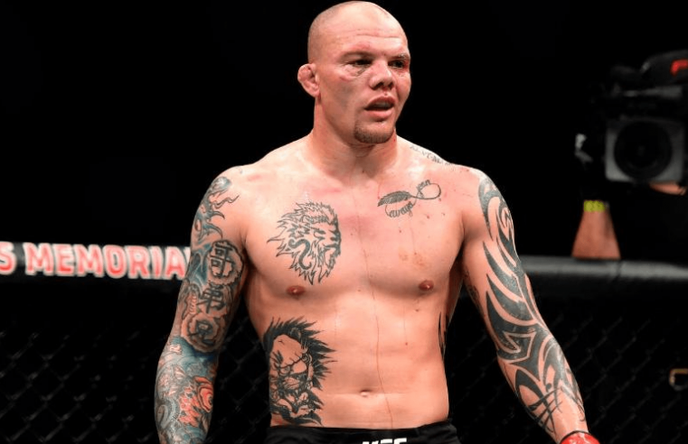 UFC: Anthony Smith Names Two Fighters He Has His Eye On