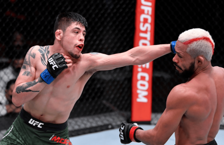 UFC: Brandon Moreno Thinks Deiveson Figueiredo Is Making Excuses